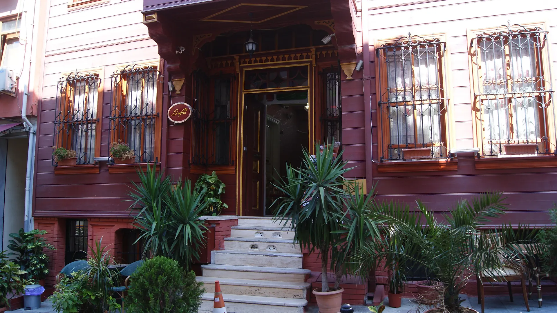 Le Safran Suite Hotel Istanbul 3*,